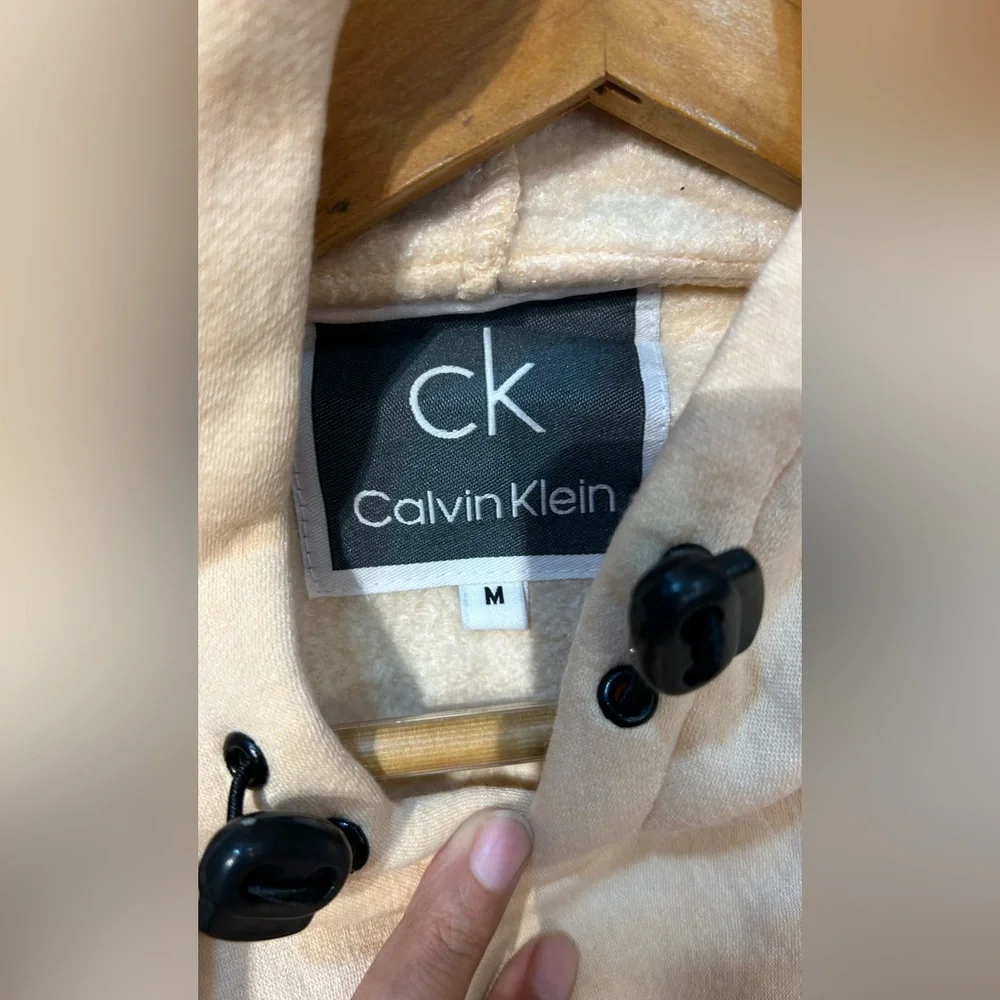 CK huddie - Picture 3 of 8